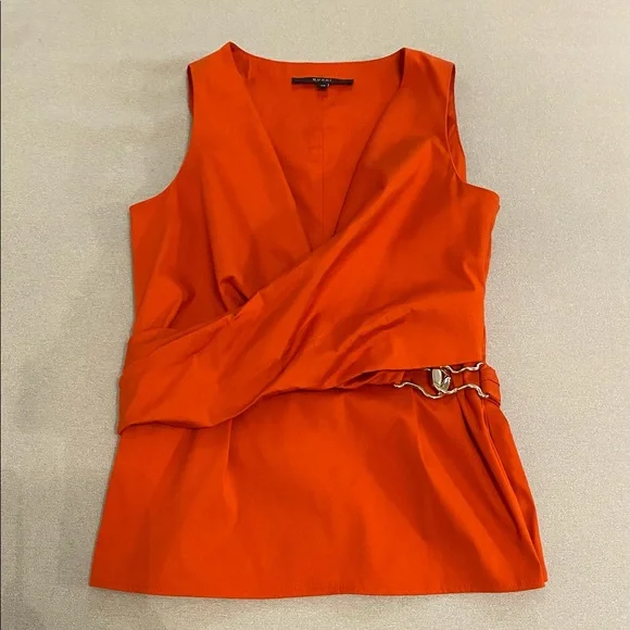 Authentic Gucci top - Picture 6 of 10